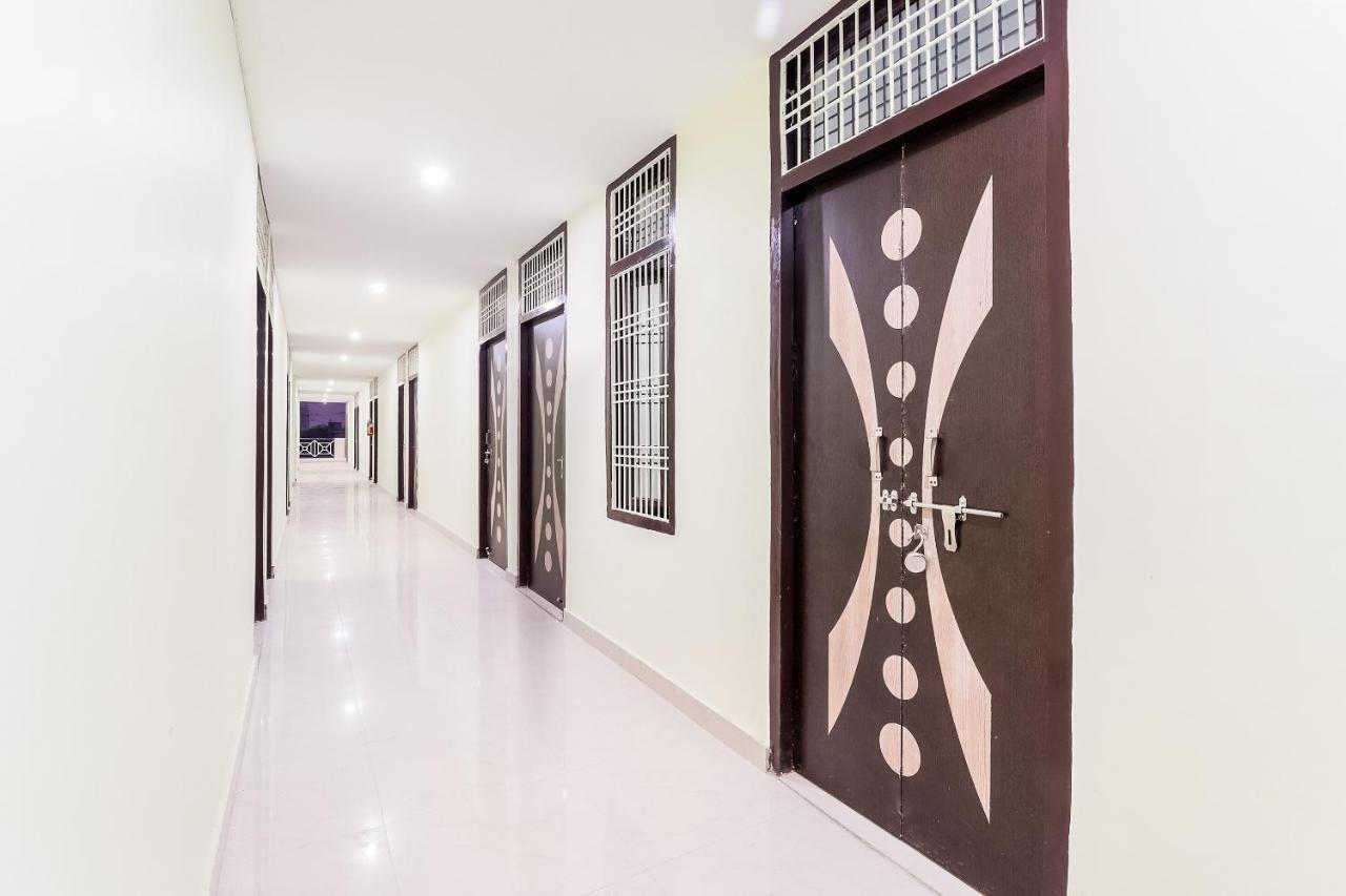 Spot On 63000 Hotel S.S. Plaza Banthra Sikandarpur Екстериор снимка