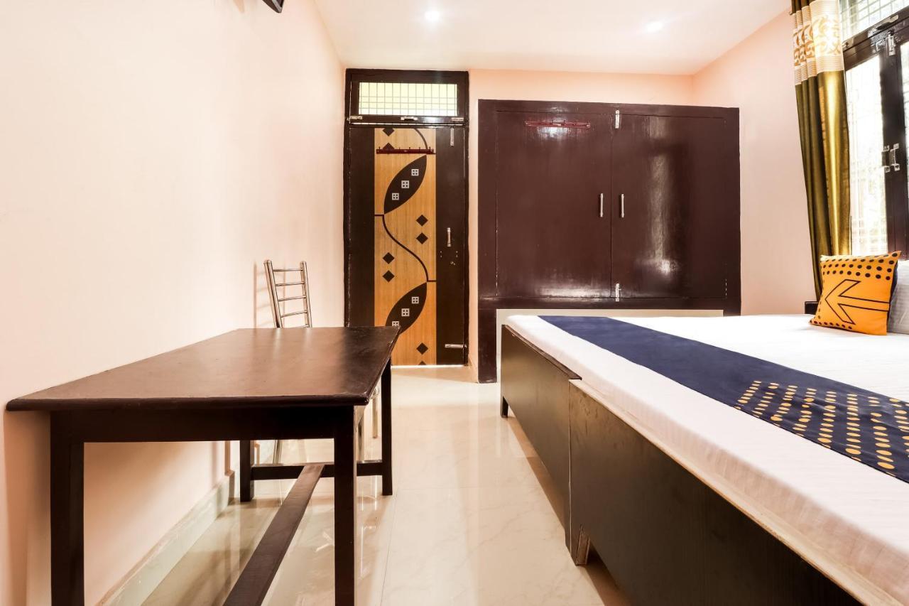 Spot On 63000 Hotel S.S. Plaza Banthra Sikandarpur Екстериор снимка