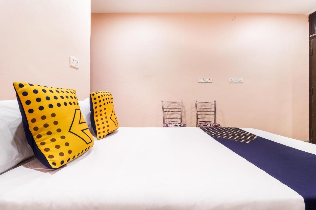 Spot On 63000 Hotel S.S. Plaza Banthra Sikandarpur Екстериор снимка