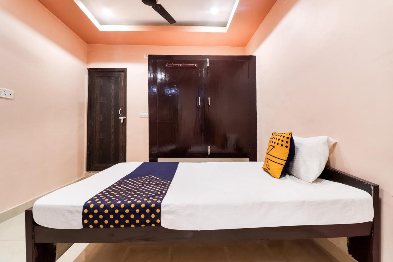 Spot On 63000 Hotel S.S. Plaza Banthra Sikandarpur Екстериор снимка