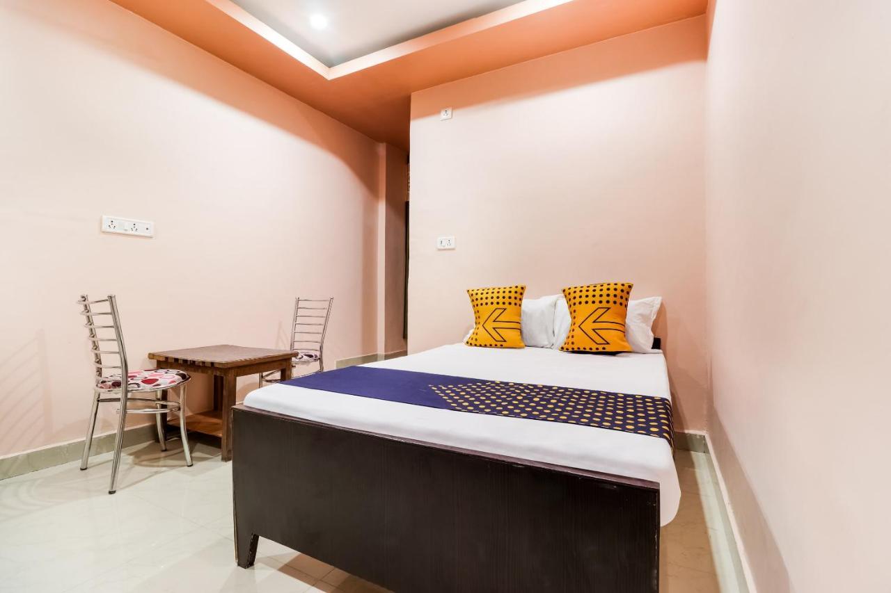 Spot On 63000 Hotel S.S. Plaza Banthra Sikandarpur Екстериор снимка