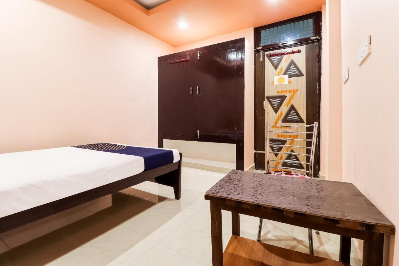 Spot On 63000 Hotel S.S. Plaza Banthra Sikandarpur Екстериор снимка