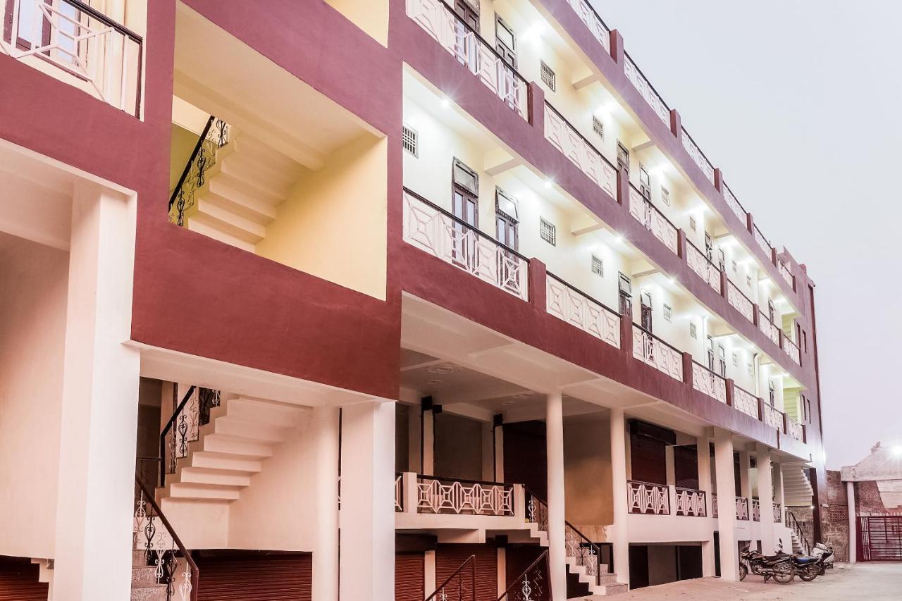 Spot On 63000 Hotel S.S. Plaza Banthra Sikandarpur Екстериор снимка