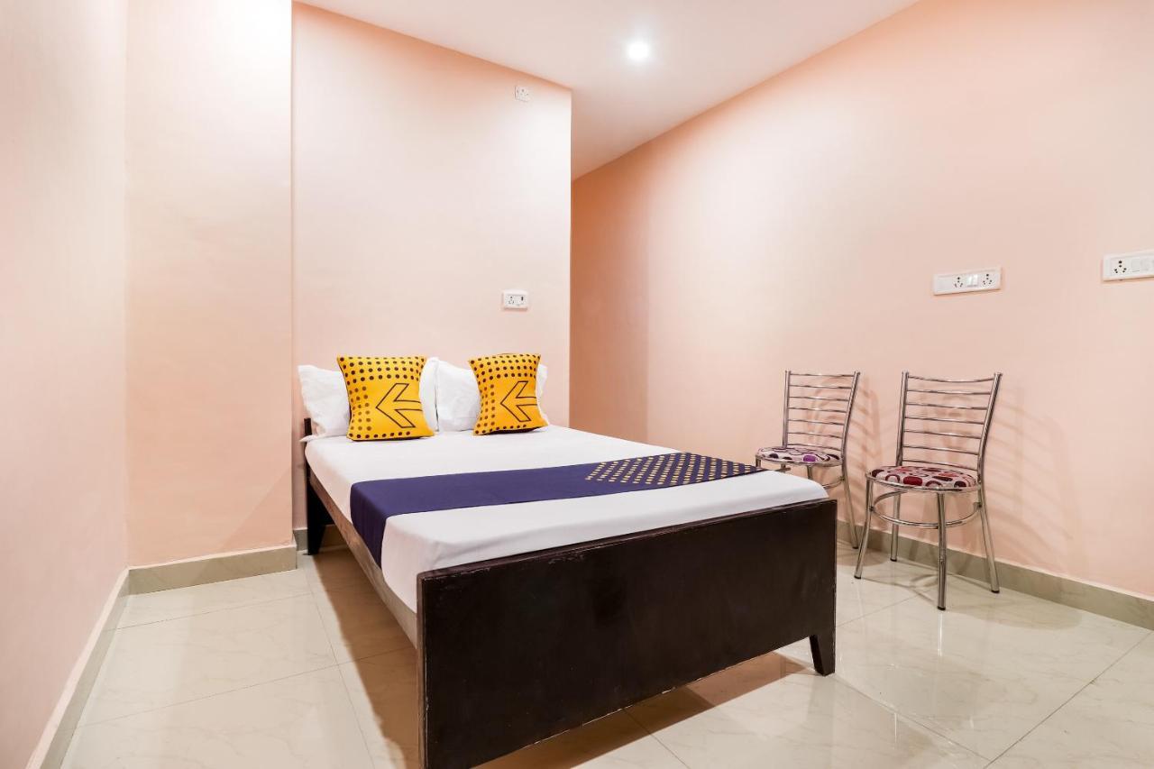 Spot On 63000 Hotel S.S. Plaza Banthra Sikandarpur Екстериор снимка